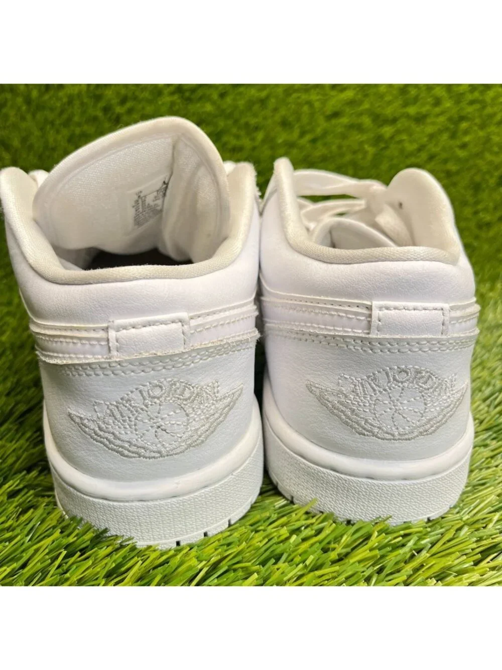 Nike Air Jordan 1 Low Womens Size 8 Triple White Athletic Leather Shoes Sneakers